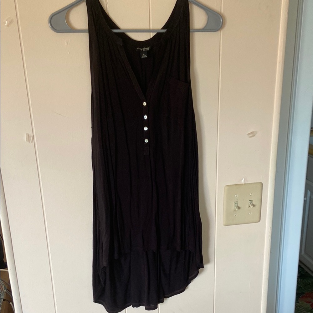 Black Sleeveless Button-Down Top